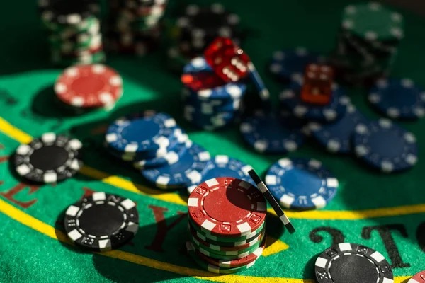topanhoki Casino tables